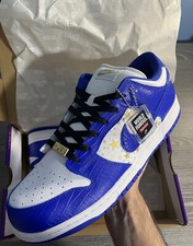 Nike SB Dunk Low Supreme Stars