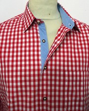 Camicia tradizionale rossa e