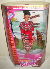 #12145 NRFB Mattel Filippine bambola Barbie etnica edizione estera