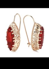 ORECCHINI PENDENTI CON PIETRA TAGLIO OVALE COLORE ROSSO