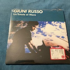 GIUNI RUSSO - UN 'ESTATE AL