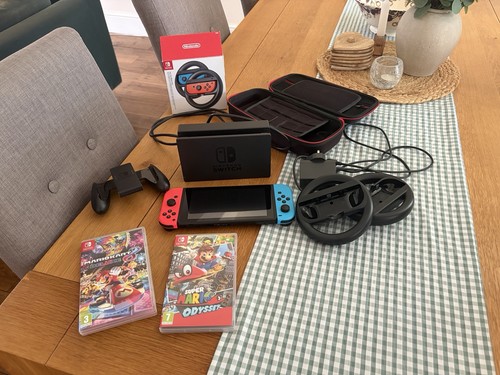 Nintendo switch neon rosso - rosso, e