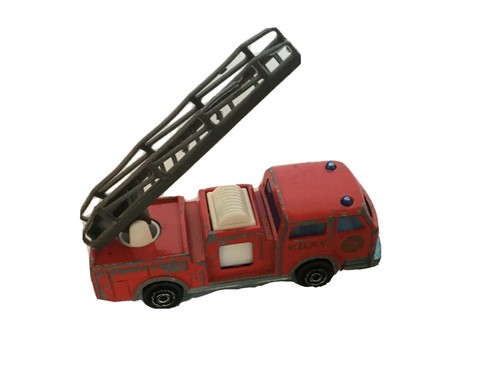 Camion dei pompieri majorette - dei,