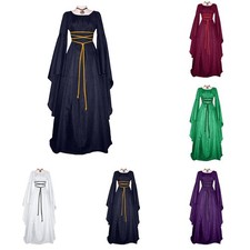 Elegante abito medievale da