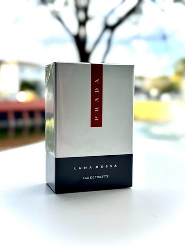 Prada luna rossa eau - luna,