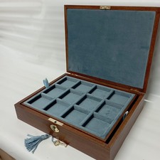 Cofanetto in legno per monete