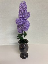 Bellissimo vaso di fiori in