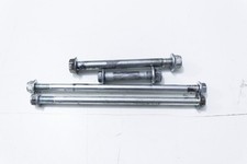 Suzuki GSXR 750 2006-2007 K6 K7 Perno Asse Telaio Motore