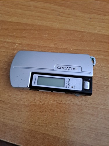 Creative muvo radio - fm,