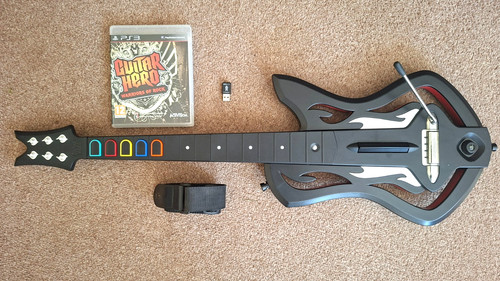 Guitar hero warriors rock - guitar,