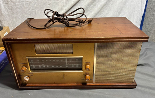 Mcm vintage magnavox 16 - mcm,