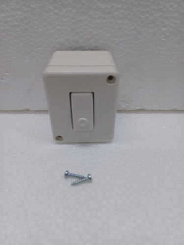 Pulsante con - (per,