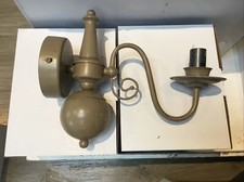 1 Lampada da parete in metallo