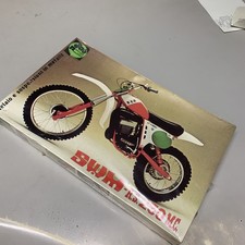 SWM R.S. 250 M.C. PROTAR 1/9