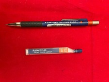 STAEDTLER portamine Mars micro a scatto BLU-NERO + 12 mine da 0,5 mm HB