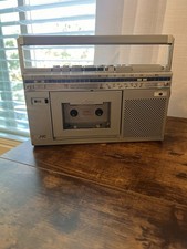 Registratore a cassetta radio