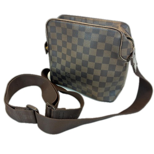 Borsa tracolla louis vuitton - a,