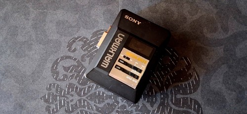 Walkman stereo cassette - ,