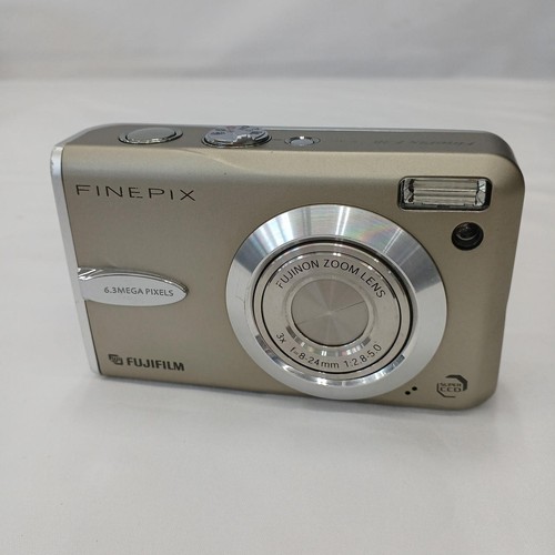 Fotocamera digitale compatta
