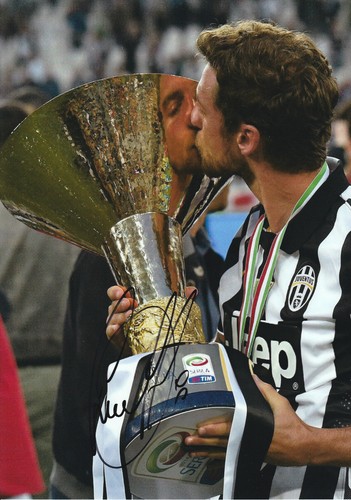 Foto trofeo scudetto juventus - foto,