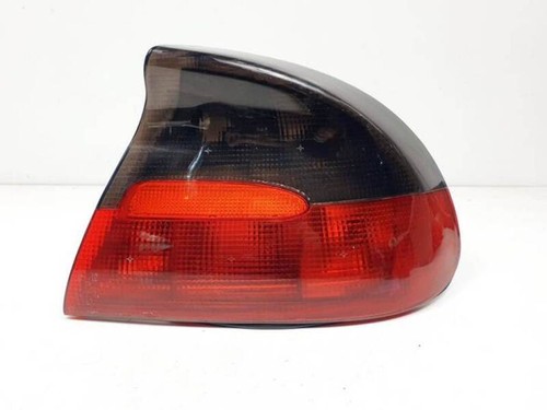 90482001 faro posteriore