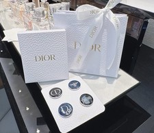 Dior Spilla Badge Set di 4 CD