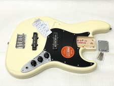 TINY CRACK Fender Squier