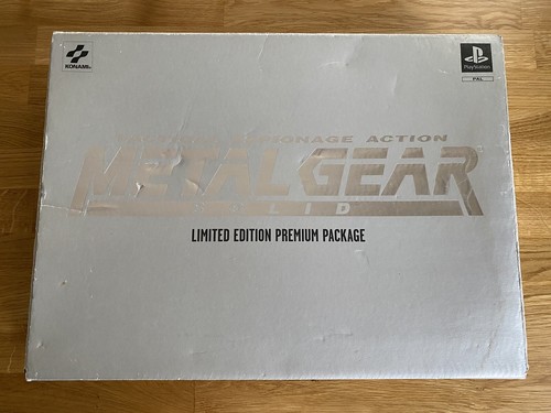 Metal gear solid - gear, edizione