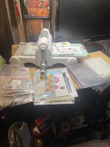 Fustellatrice manuale sizzix - fustellatrice,