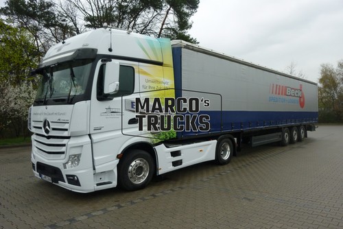 Foto camion mercedes - foto,