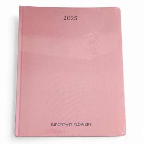 The important flowers planner - important,