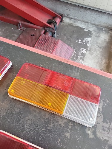 Plastica fanale posteriore - fanale,