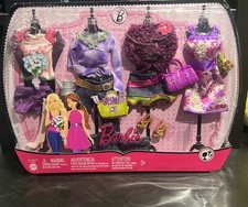 Barbie Fashion Fever vestiti abiti - armadio fucsia e malva NUOVO DI ZECCA N7482