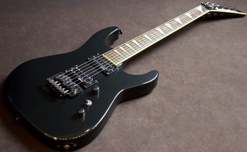 Jackson soloist standard - soloist,