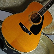 Yamaha LL-10J Chitarra
