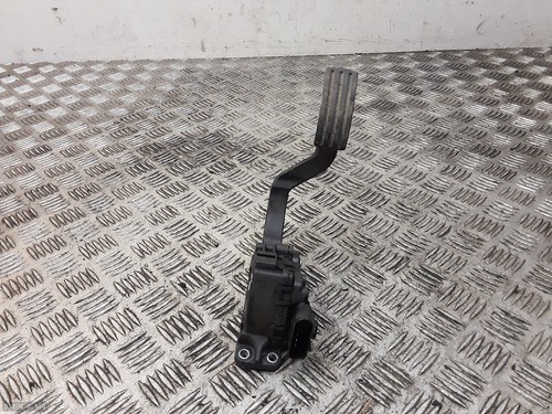 2004 ford fiesta - fiesta, pedal