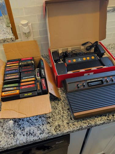 Pacchetto console atari 2600 - pacchetto,