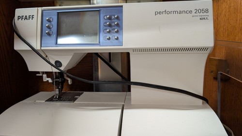 Pfaff performance 2058 - performance, sewing