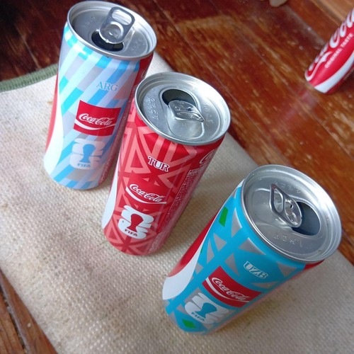 Lattina vuota coca cola coppa - lattina,
