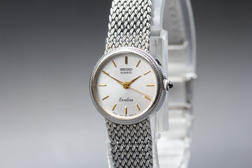 Quasi come nuovo orologio - [quasi,