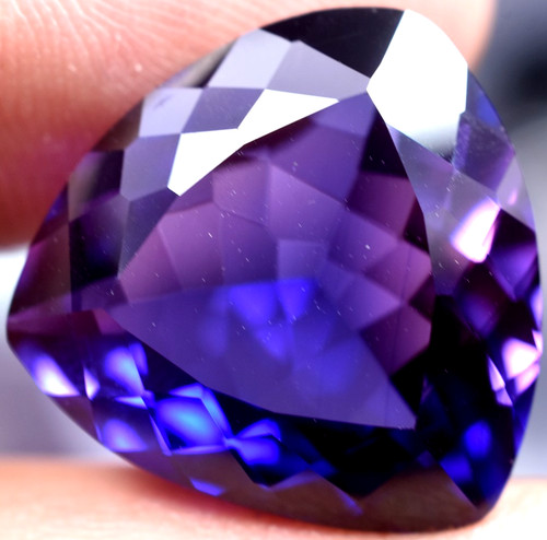 Rare naturel bleu - rare, violet