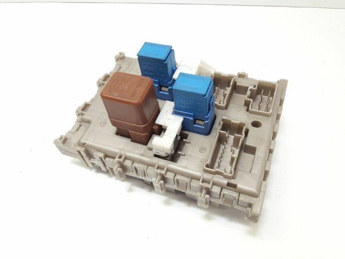 Nissan almera 2000 - petrol, fuse