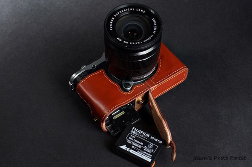 Custodia mezza fotocamera - , in