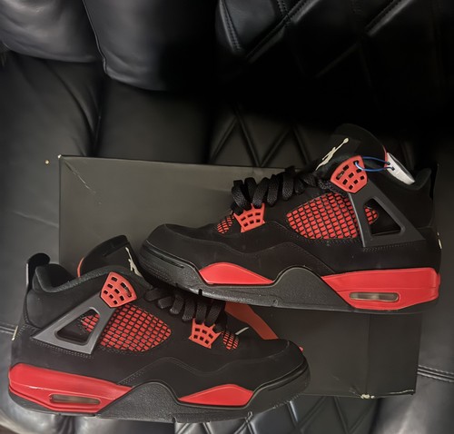 Taglia jordan 4 retro red - 9m,