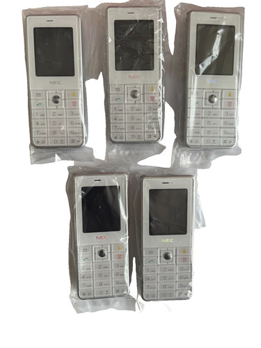 Piccolo lotto telefoni - piccolo, di