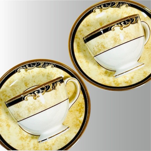 Set coppia piattini - , tazze