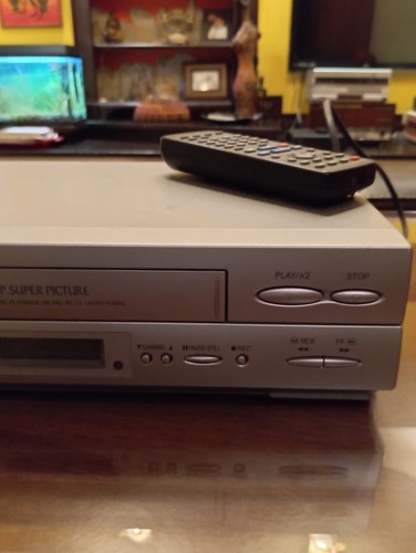 Videoregistratore vhs sharp - videoregistratore,