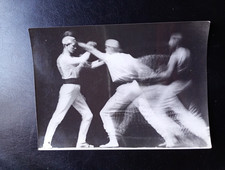 FOTO DINAMICA FUTURISTA