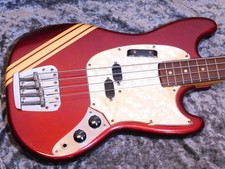 Fender Mustang Basso