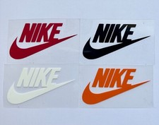 4 x Trasferimenti 5 cm x 3 cm Nike Swoosh Tick Logo Sportivo Ferro da Stiro su Vari Colori